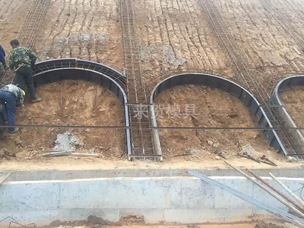 路基拱形骨架护坡钢模具