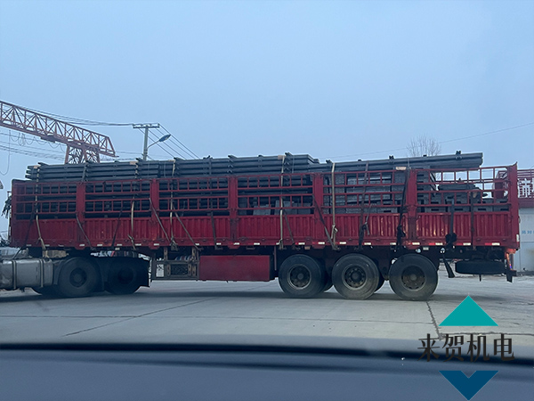 高速防撞墙钢模具