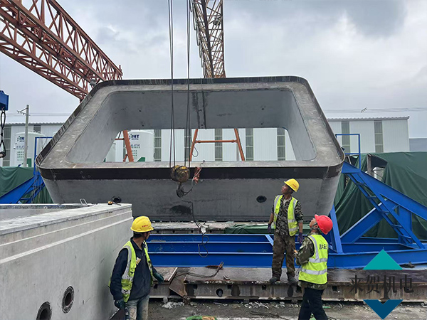 ​矩形顶管模具厂关于矩形顶管管节模具​预制技术的叙述